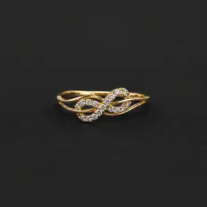 Infinity Swirl Gold Ring