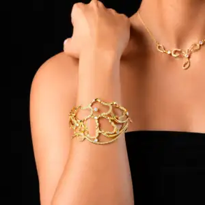 new-ganesha-fiora-bloom-bangle